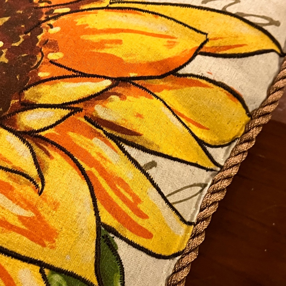 Sunflower Throw Pillow decoration 16”x16” - Picture 5 of 5